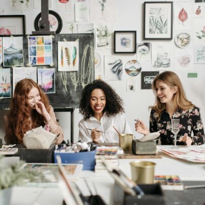 3 Women at the Painting Class